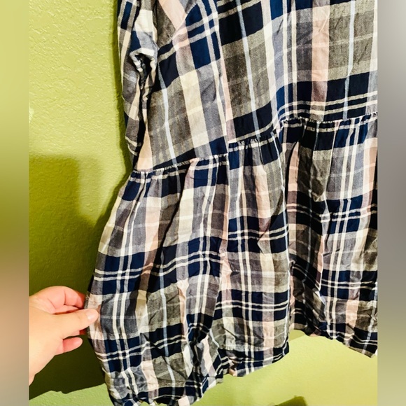 Beautiful Top (Lane Bryant) - Picture 2 of 4